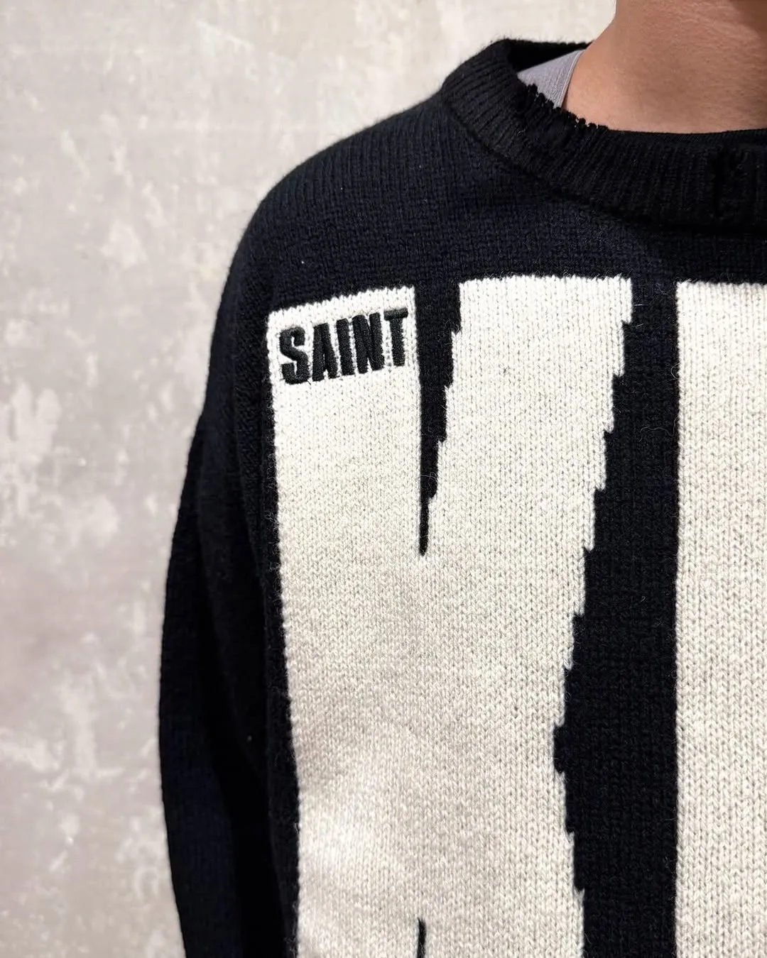SAINT Mxxxxxx × The KLF KLF_CREW NECK KNIT/BLK KLF joint deconstructed wool sweater, black S-XL, original heel, made of 100% pure wool, natural and warm, wool fabric, dry cleaning or gentle hand washing recommended, completely correct version, customized KLF joint main mark/wash mark, imported special machine embroidery, full three-dimensional, pure hand destruction, deconstructed and shredded